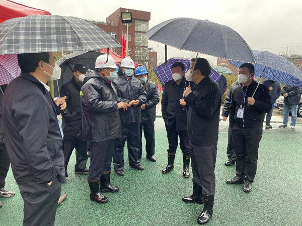 副市長汪發(fā)進(jìn)一行視察公司田家炳中學(xué)疫情隔離點(diǎn)項(xiàng)目建設(shè) 副市長汪發(fā)進(jìn)一行視察公司田家炳中學(xué)疫情隔離點(diǎn)項(xiàng)目建設(shè)