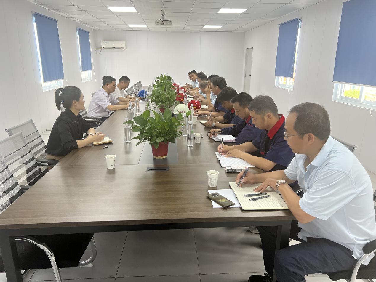 集團公司總經(jīng)理丁士啟到銅基新材料項目調研指導工作 集團公司總經(jīng)理丁士啟到銅基新材料項目調研指導工作