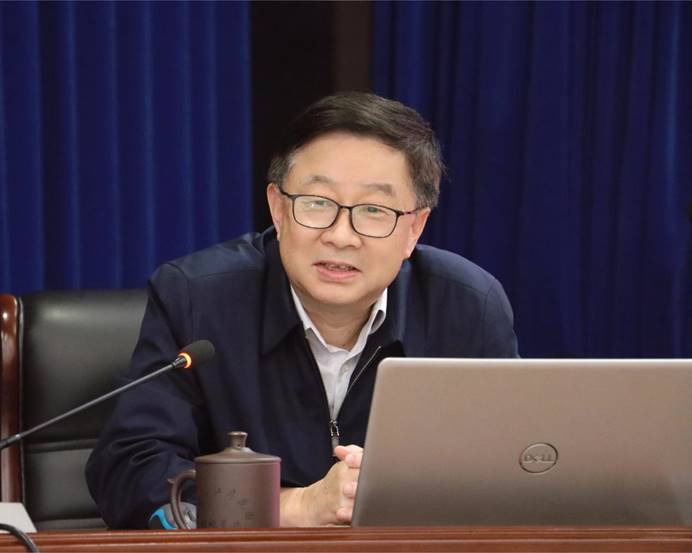 公司舉辦黨委書記講黨課暨“青年大講堂”第一期 公司舉辦黨委書記講黨課暨“青年大講堂”第一期